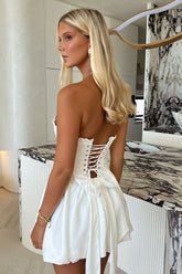 Beauty Dress - White